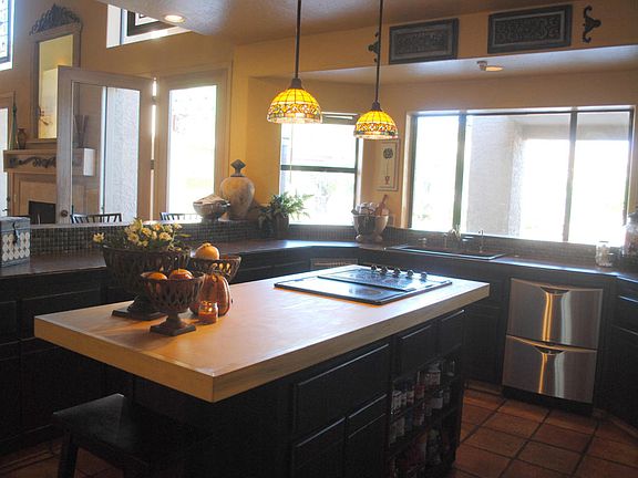 5th image of 4702 W El Cortez Pl