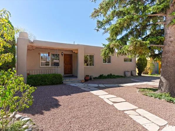 1944 Kiva Rd, Santa Fe, NM 87505