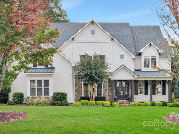2003 Streamview Ct, Waxhaw, NC 28173