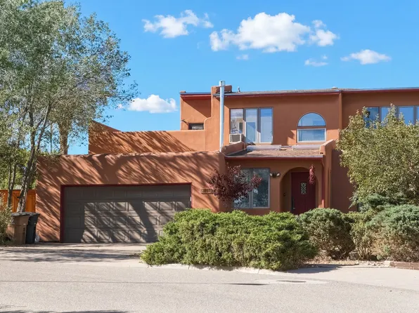 1960 Camino Mora, Los Alamos, NM 87544