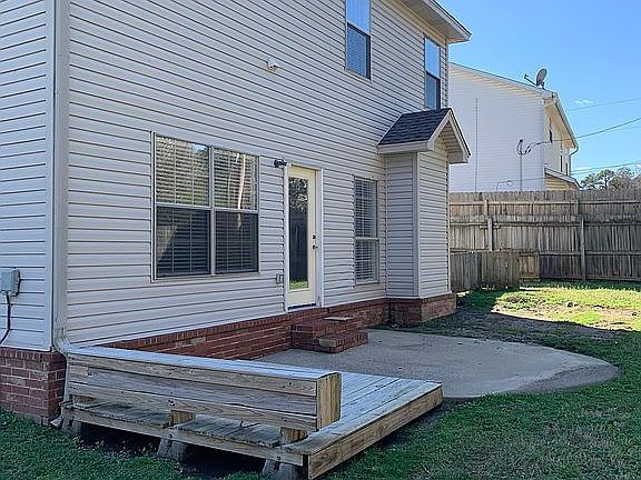 4th image of 12932 Westglen Dr