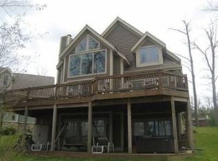 569 Glendale Rd, Oakland, MD 21550