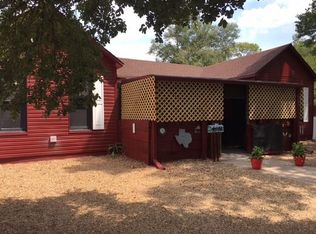 613 S 10th Ave, Teague, TX 75860