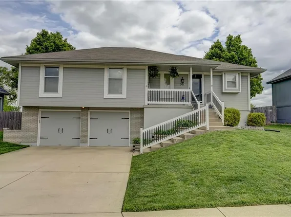 501 SW Whitestone Dr, Grain Valley, MO 64029