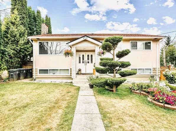 9951 124a St, Surrey, BC V3V 4W4