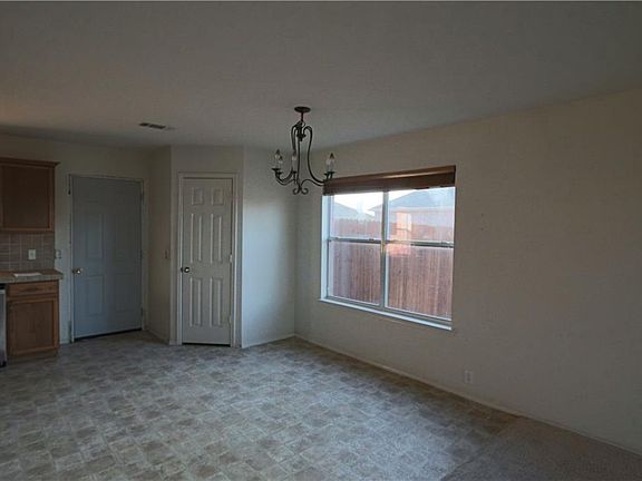 4th image of 417 Cookston Ln