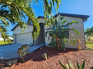 1922 SW 26th Terrace Cpe, Coral, FL 33914