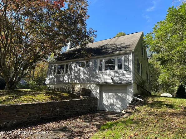 7491 Cherry Valley Rd, Stroudsburg, PA 18360