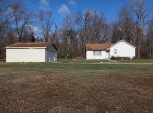 5218 State Line Rd, Ottawa Lake, MI 49267