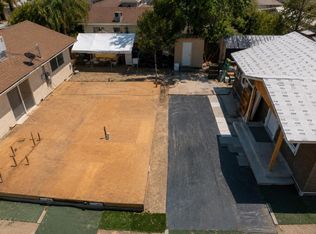 819 Jeffrey Rd, Los Banos, CA 93635