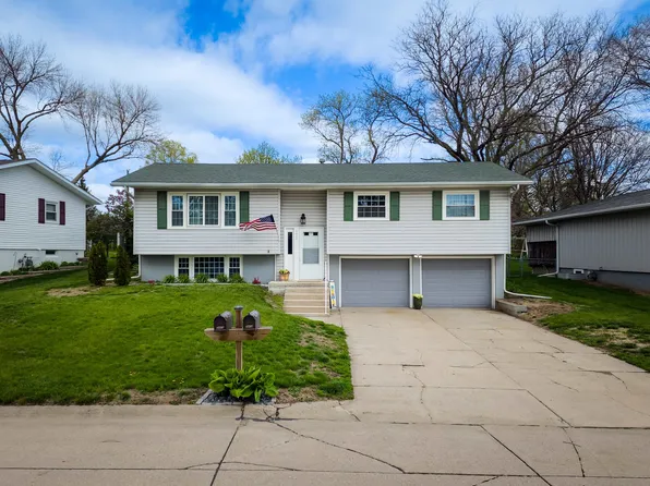 2404 Highland Dr, Norfolk, NE 68701