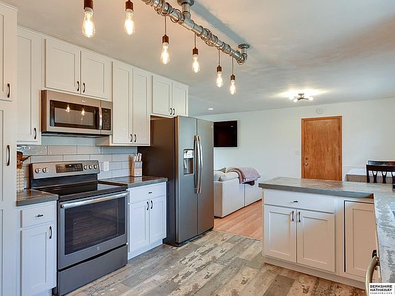 4th image of 3519 S 51st Ave