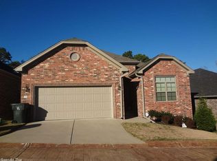 16 Pennsylvania Ct, Little Rock, AR 72223