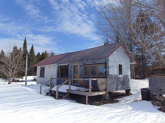 3rd image of 23854 Goldberg Rd