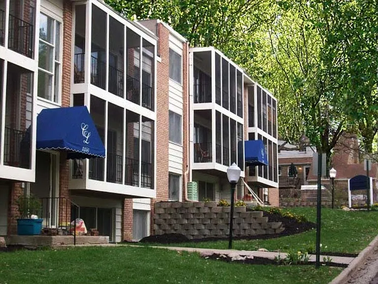 Crystal Lake Estates — Photo 17