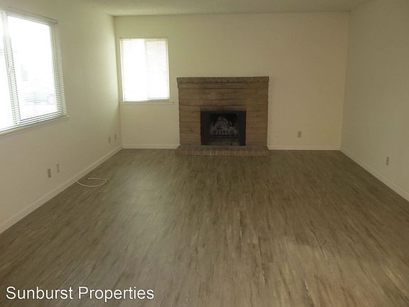 3rd image of 5930 Merrywood Dr
