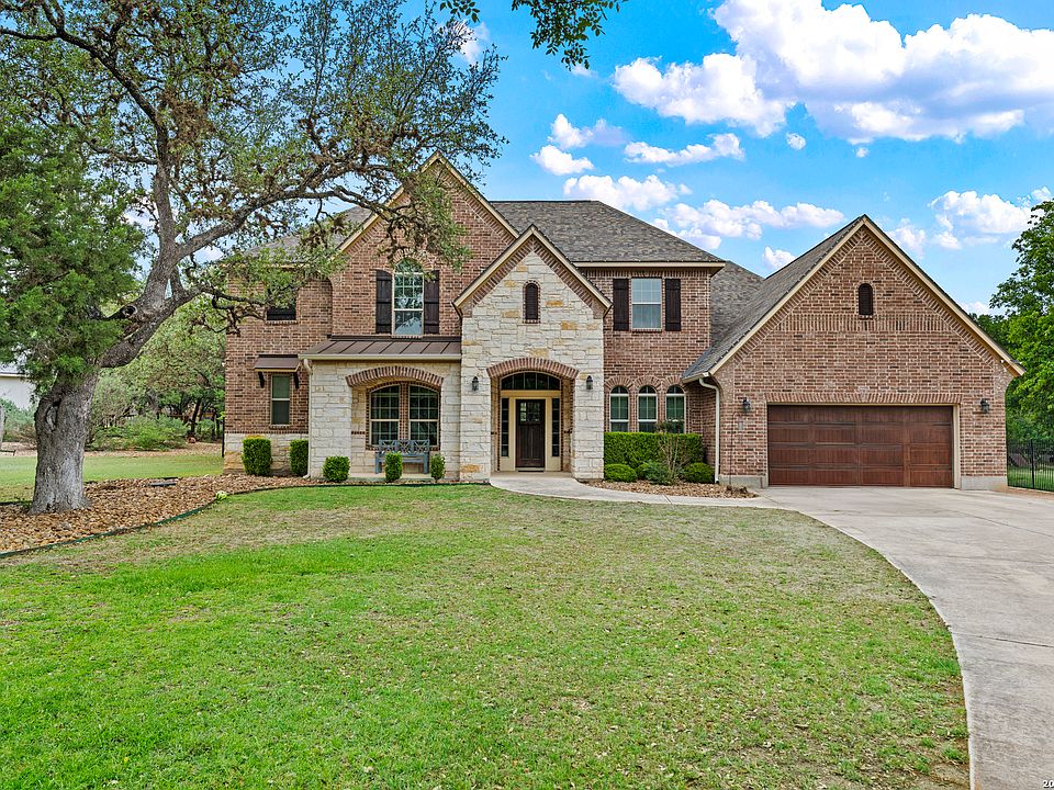 1st image of 113 CANYON CIR