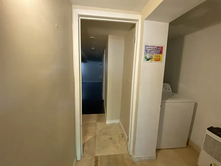 76 Eastwood Rd #X — Photo 39