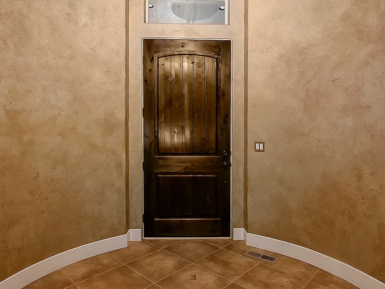 2893 S Brookwater Ln — Photo 2
