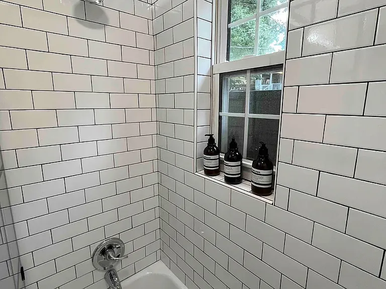 1130 Wade St NE #A — Photo 11