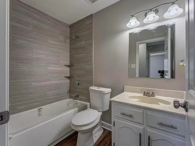 5540 Angelace Dr S — Photo 5