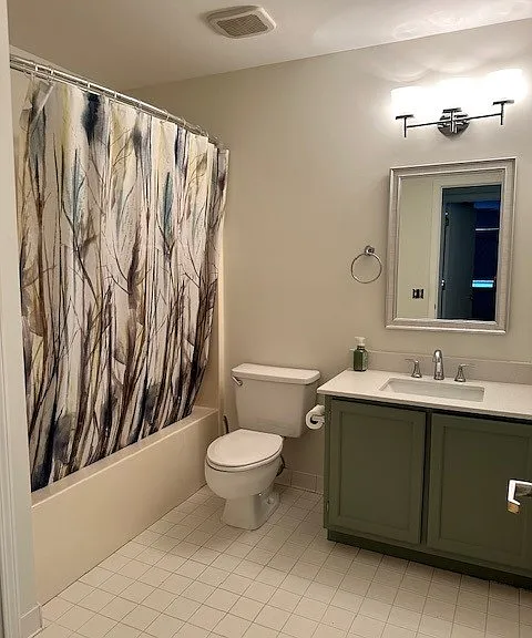 1127 S Lake Ct #101 — Photo 8