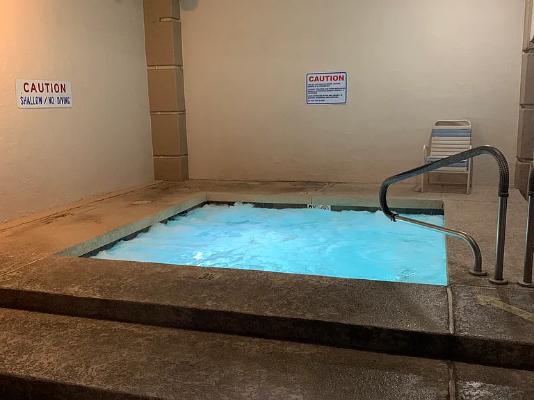 Oakwood covered spa open until 10pm
