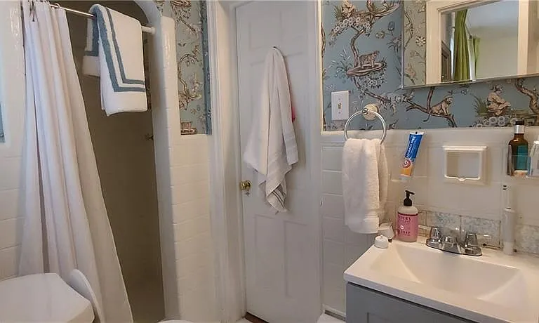 4522 Wieuca Rd NE — Photo 18