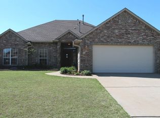 1708 Oxford Ave, Edmond, OK 73013