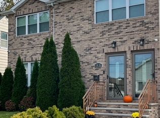 136-15 220th Pl #2, Springfield Gardens, NY 11413