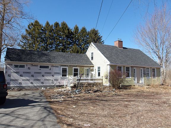 2nd image of 616 Old County Road