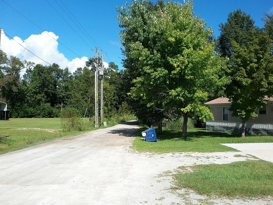 2nd image of 138 Joe Powell Ln