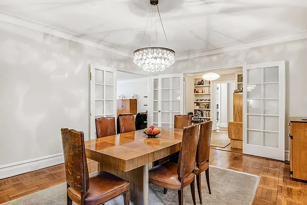 Sold by Elena F Picinich, LREB | media 25