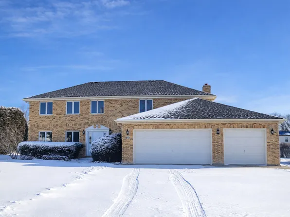 729 N 8th Ave, Addison, IL 60101