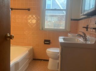 6515 Woodmont Ave, Detroit, MI 48228