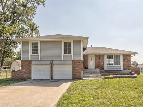 118 Jamar St, Peculiar, MO 64078