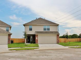 5902 Dawn Misty Ln, Houston, TX 77048