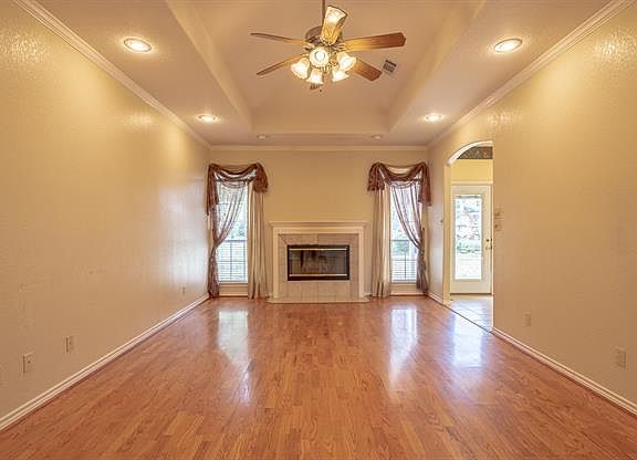 5th image of 2240 S Burleson Blvd