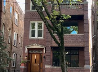 820 N Leavitt St #1, Chicago, IL 60622