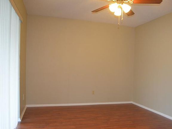 3rd image of 68 Trotters Cir