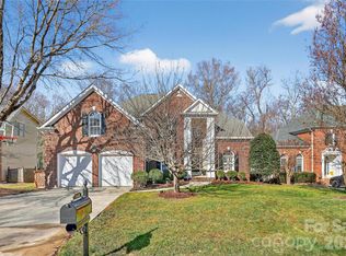 3400 Twelve Oaks Pl, Charlotte, NC 28270