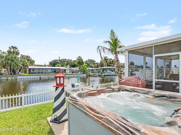 365 Needle Blvd, Merritt Island, FL 32953