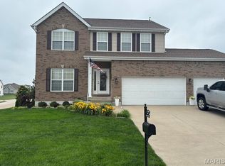 801 Blue Aster Dr, Waterloo, IL 62298