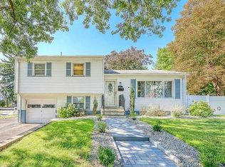 6 Frederick St, Morristown, NJ 07960