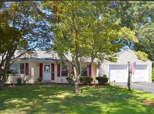 111 Lancaster Ave, Warwick, RI 02886