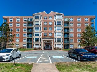 78 Regency Park Dr #110, Halifax, NS B3S1T2