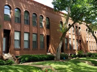 4343 Laclede Ave APT G, Saint Louis, MO 63108