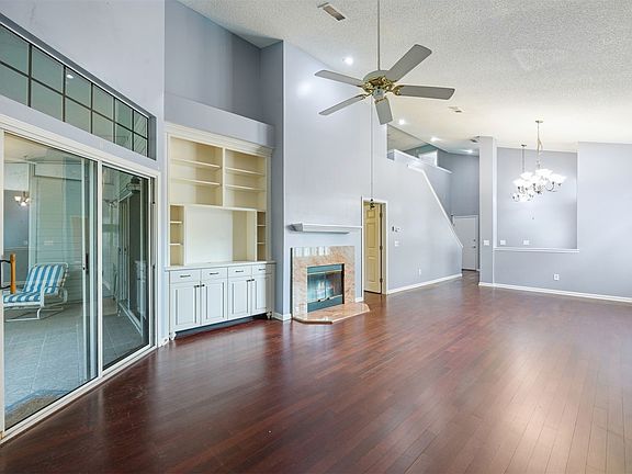 4th image of 95023 Village Dr