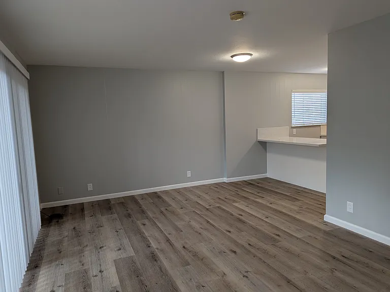 114 Tennyson Ave — Photo 6