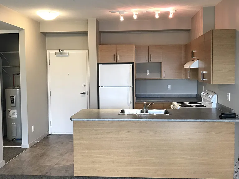 1370 Ridgeway Dr #414 — Photo 18